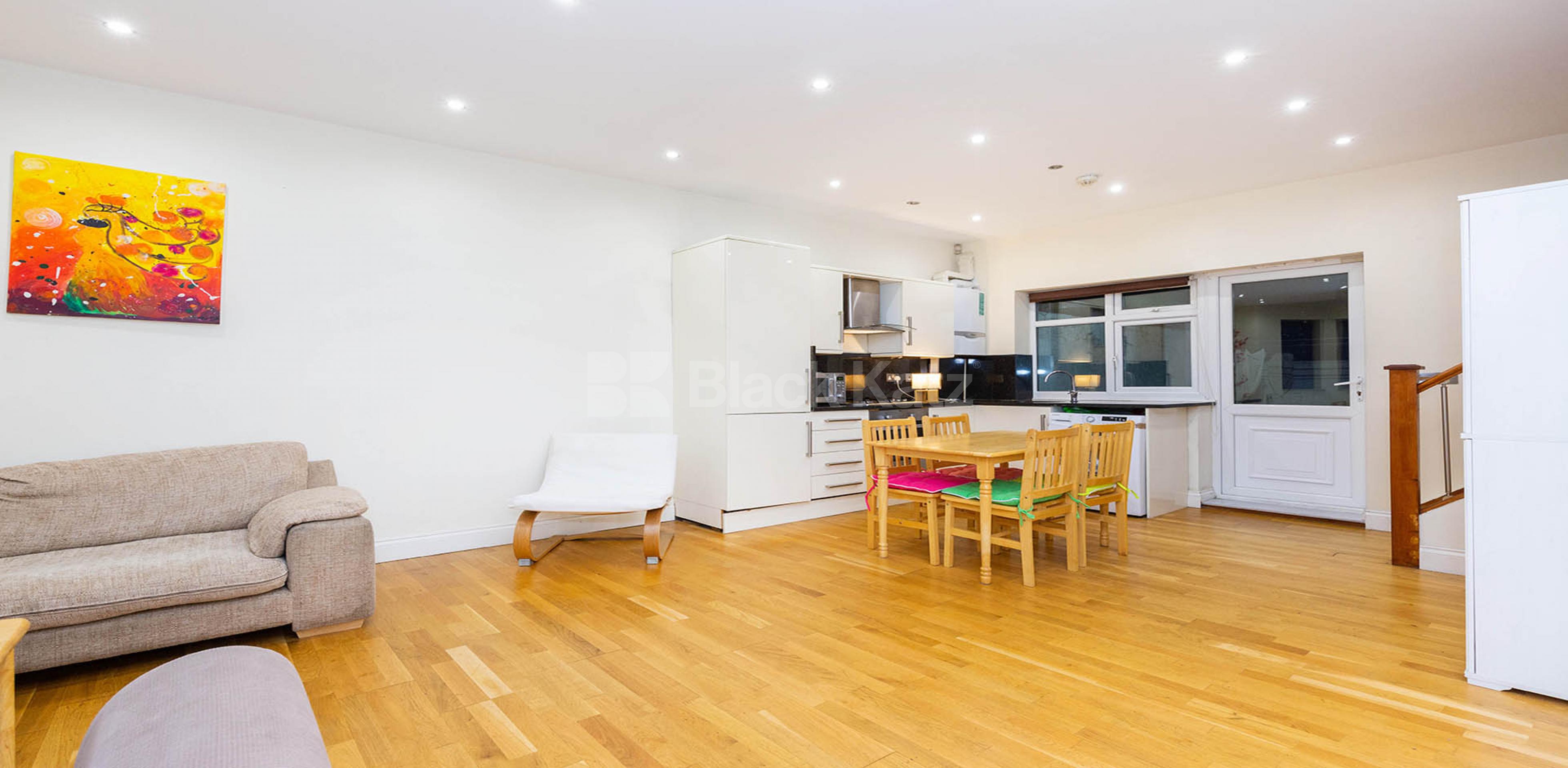 			3 Bedroom, 1 bath, 1 reception House			 Seymour Road, Harringay  N4